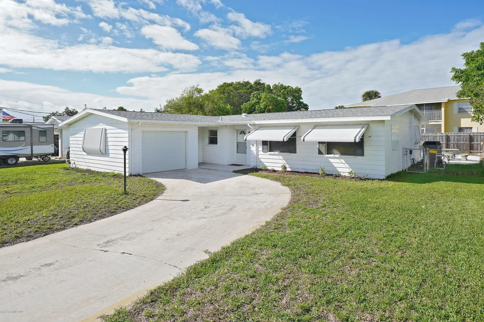 Unit for sale at 995 Casa Blanca Drive, Merritt Island, FL 32953
