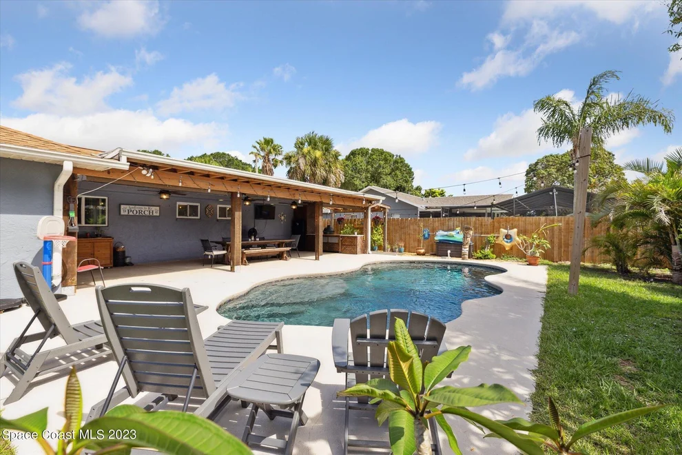 Unit for sale at 2185 Dumas Street, Merritt Island, FL 32952