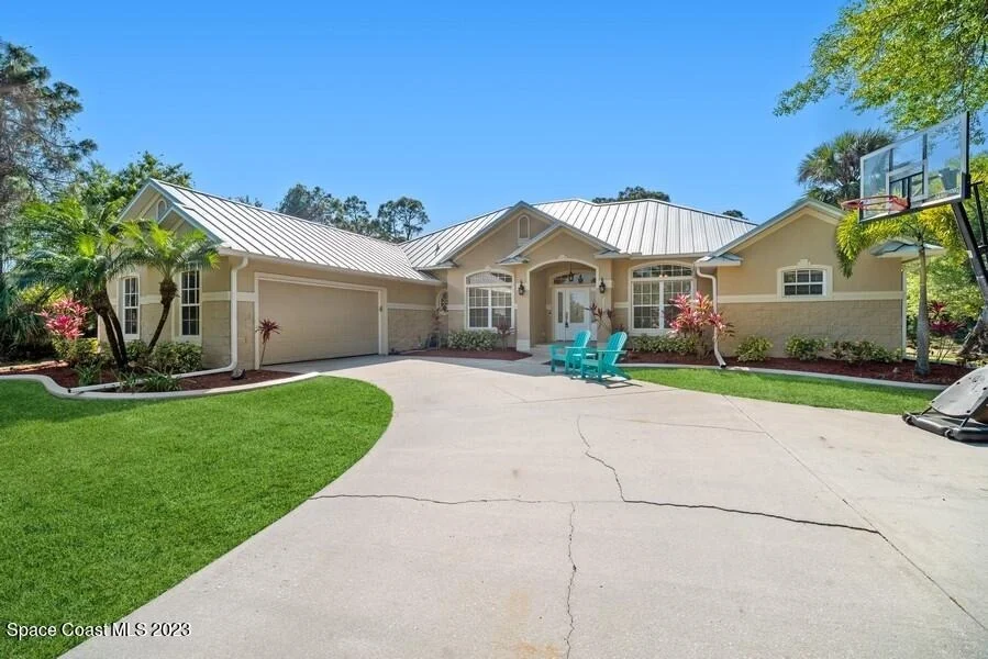 Unit for sale at 2610 Crooked Antler Drive, Melbourne, FL 32934