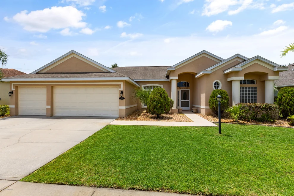 Unit for sale at 3407 Peninsula Circle, Melbourne, FL 32940