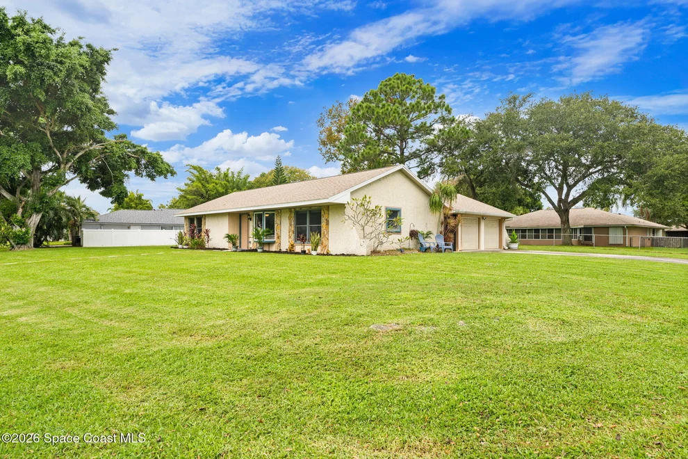 Unit for sale at 330 Lake Point Place, Merritt Island, FL 32953
