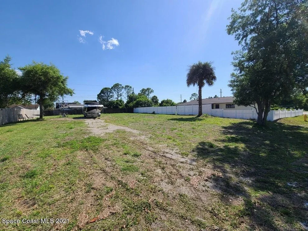 Unit for sale at 870 Brickell Street SE, Palm Bay, FL 32909