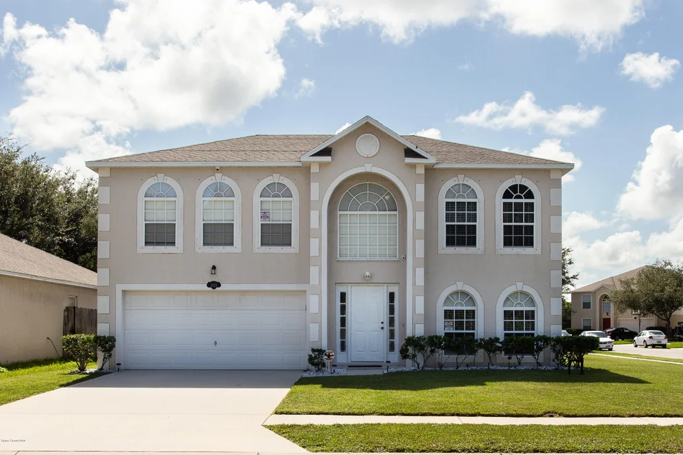 Unit for sale at 3422 Chica Circle, West Melbourne, FL 32904