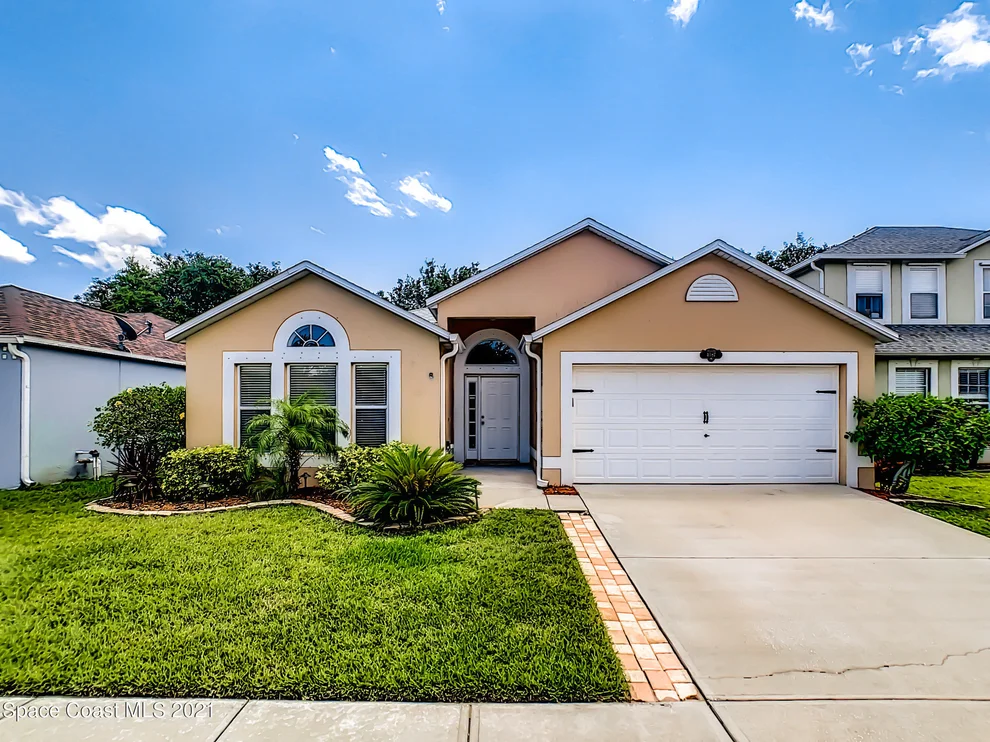 Unit for sale at 4087 Four Lakes Drive, Melbourne, FL 32940