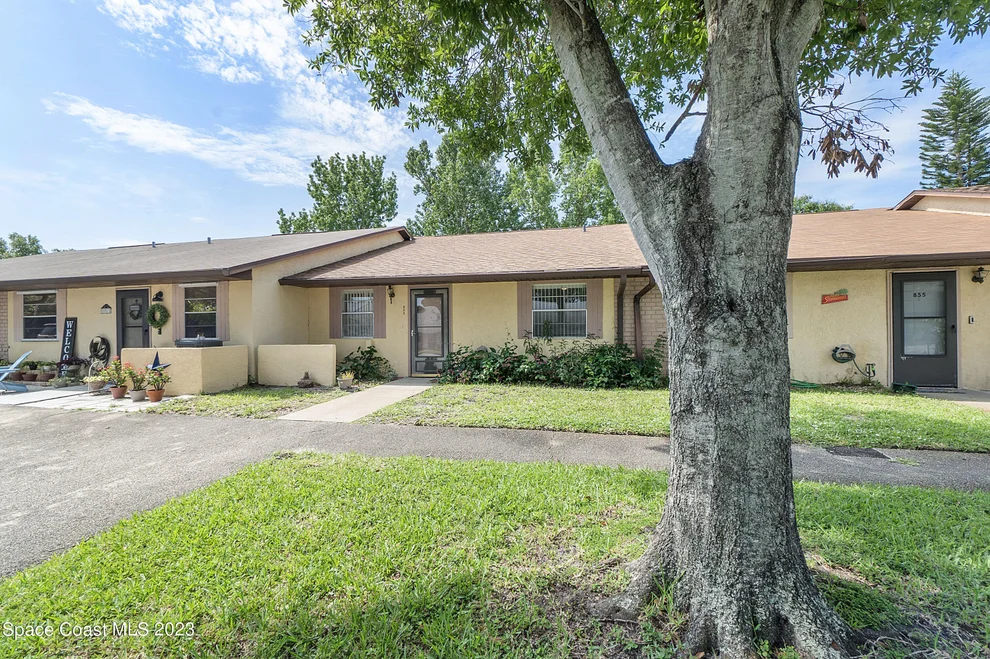 Unit for sale at 853 Dow Lane, Titusville, FL 32780