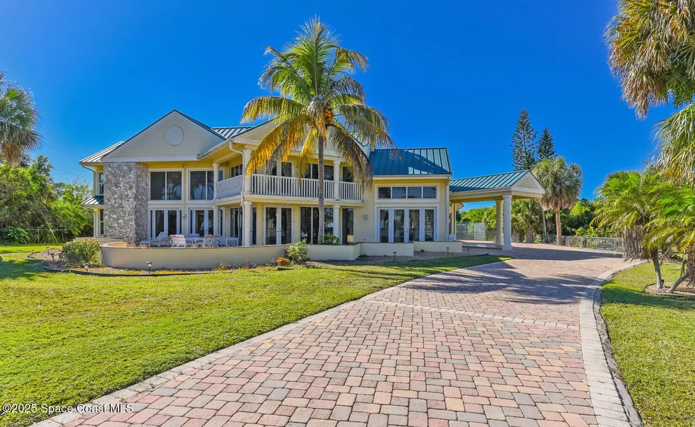 Unit for sale at 3343 S Indian River Drive, Fort Pierce, FL 34982