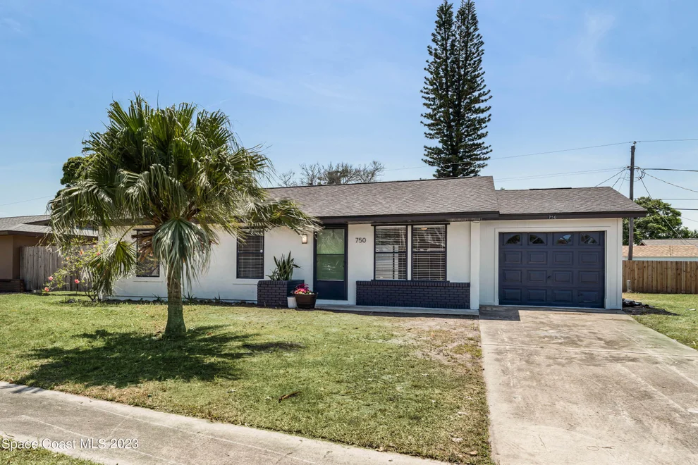 Unit for sale at 750 Cobblestone Lane NE, Palm Bay, FL 32905