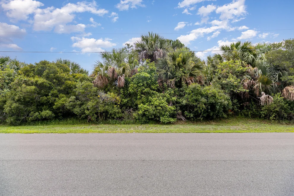 Unit for sale at 3259 Fruitland Avenue SW, Palm Bay, FL 32908