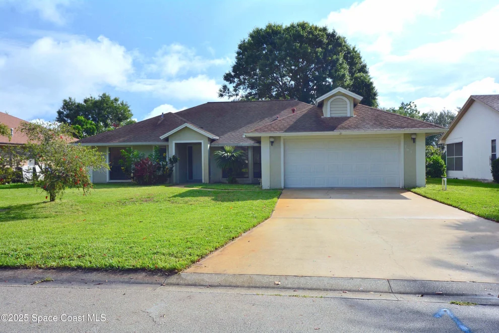 Unit for sale at 761 Casa Grande Drive, Melbourne, FL 32940