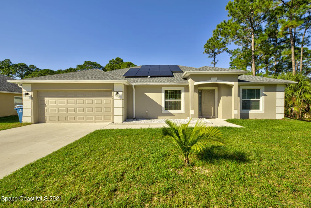 Unit for sale at 842 Clifton Road SE, Palm Bay, FL 32909