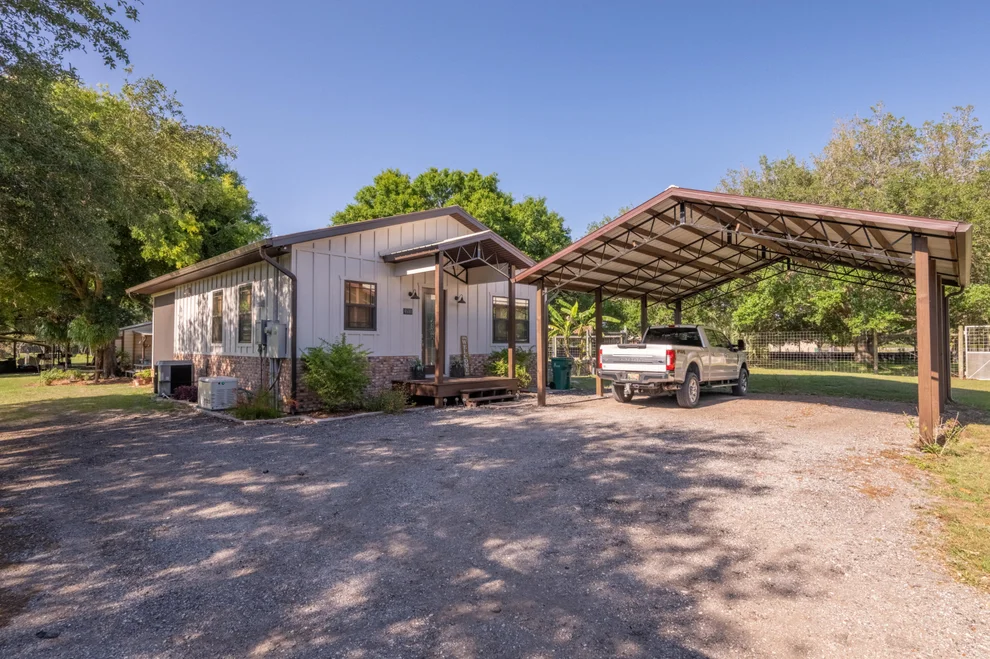 Unit for sale at 4600 Dixie Way, Mims, FL 32754
