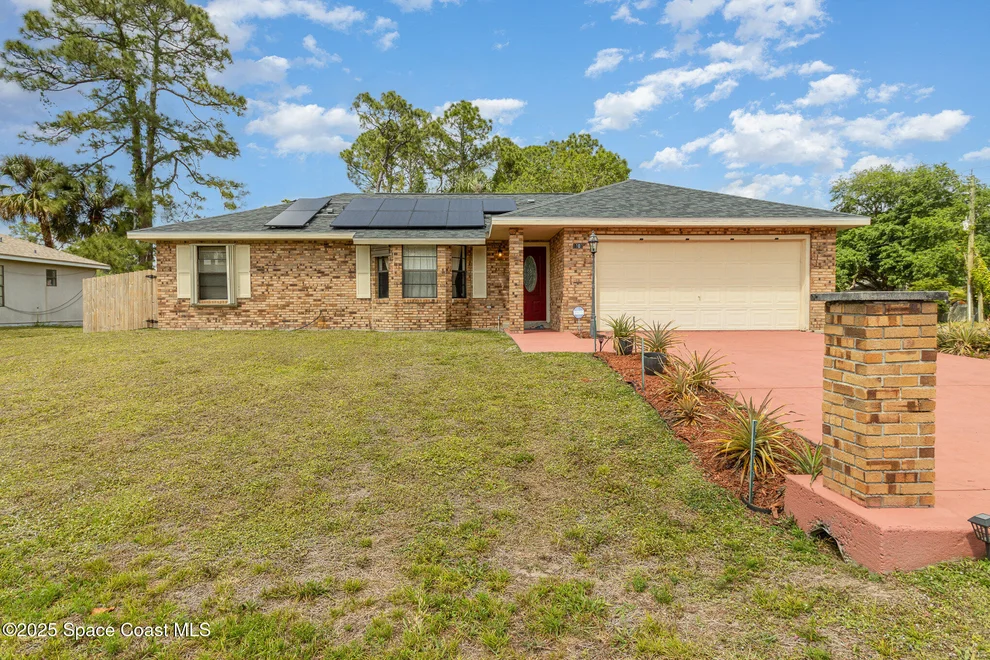 Unit for sale at 1303 Whitehurst Road SW, Palm Bay, FL 32908