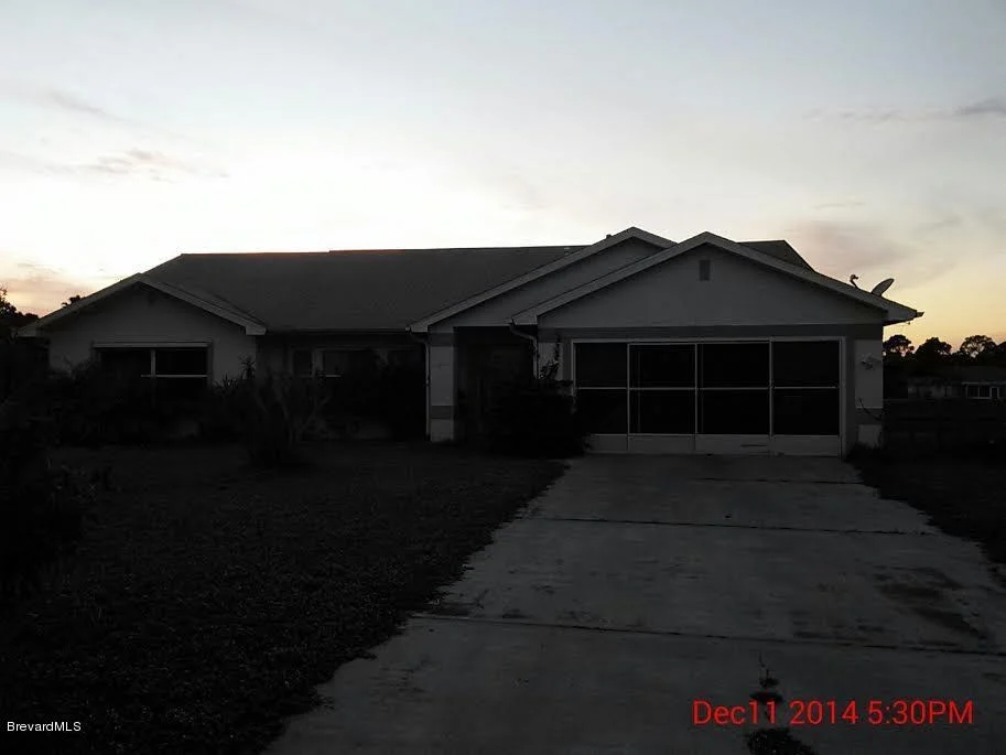 Unit for sale at 4364 S Lakes Circle, Melbourne, FL 32901