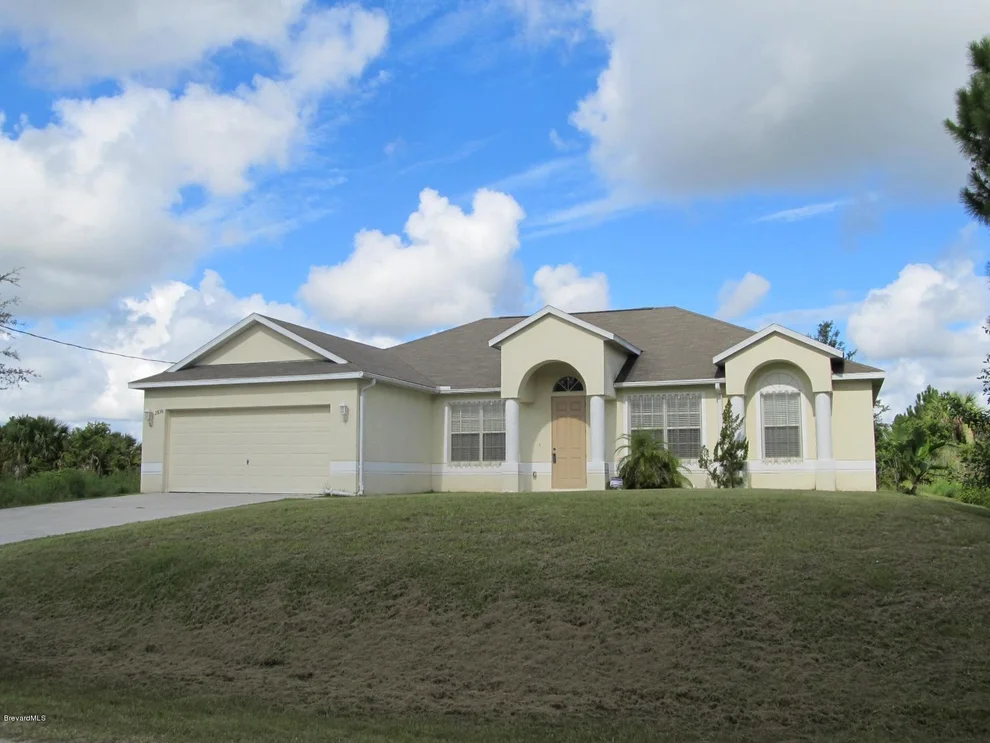 Unit for sale at 2836 SW Fitzpatrick Avenue, Palm Bay, FL 32908