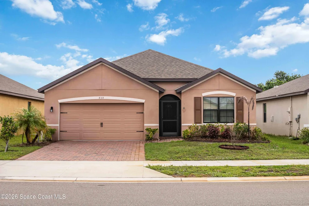 Unit for sale at 939 Remington Green Drive SE, Palm Bay, FL 32909