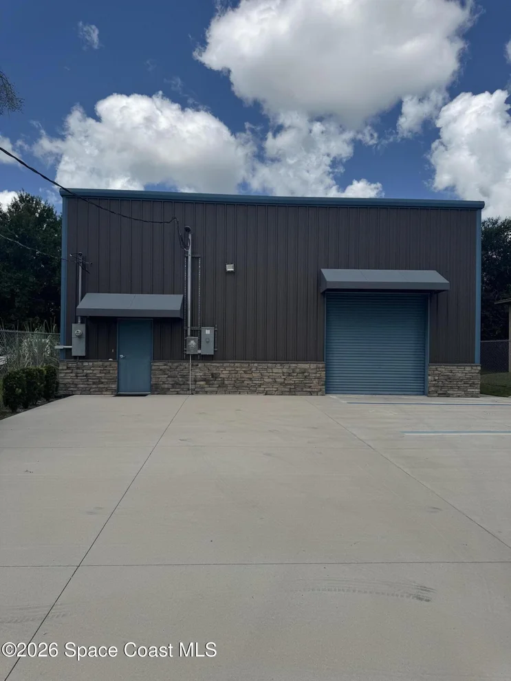 Unit for sale at 127 SW Irwin Avenue, West Melbourne, FL 32904