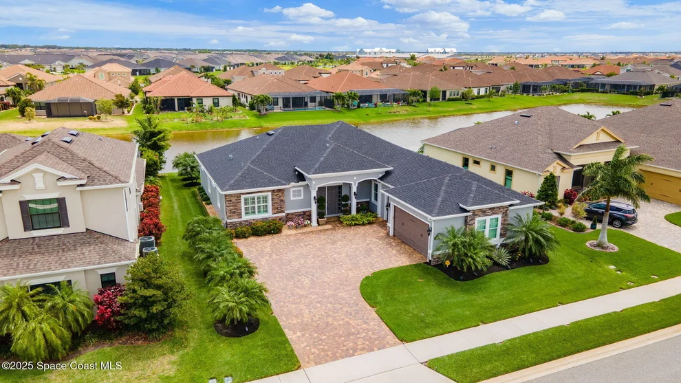 Unit for sale at 8197 Crimson Drive, Melbourne, FL 32940