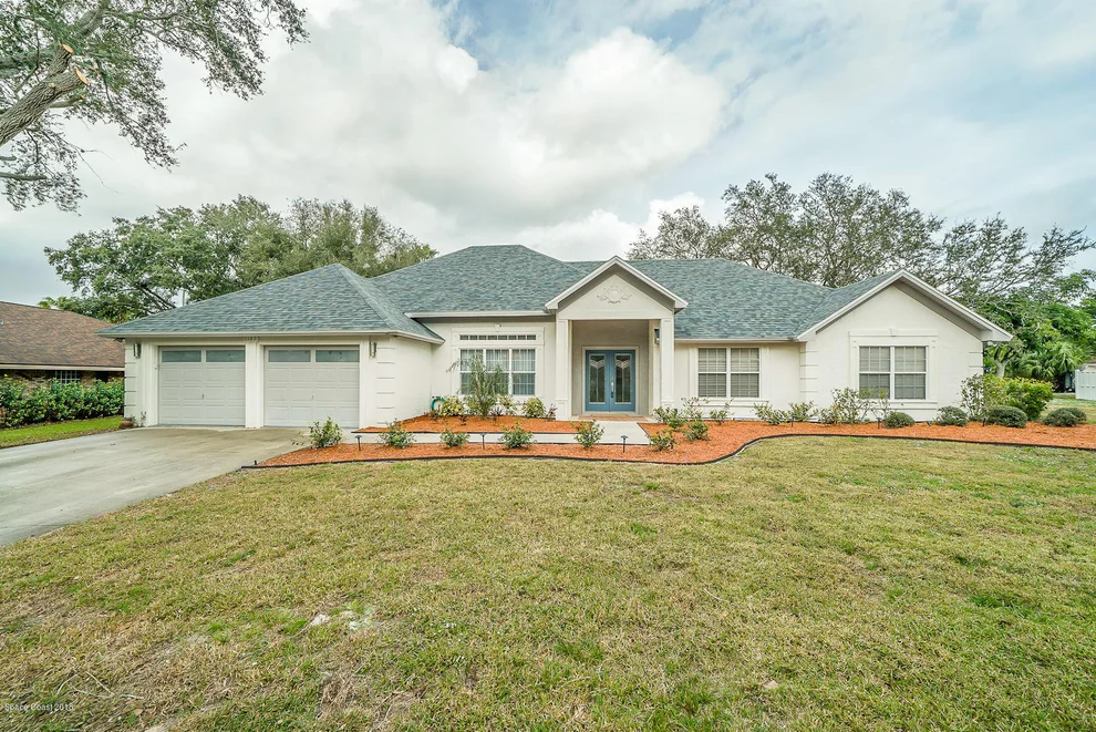 Unit for sale at 1185 Old Parsonage Drive, Merritt Island, FL 32952