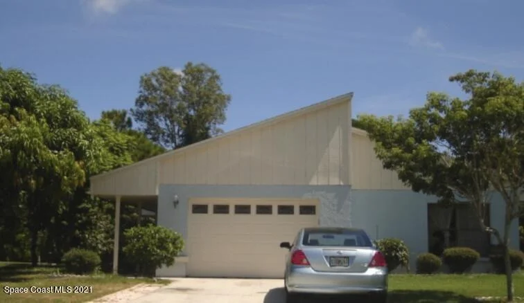 Unit for sale at 718 Myrtlewood Lane, Melbourne, FL 32940
