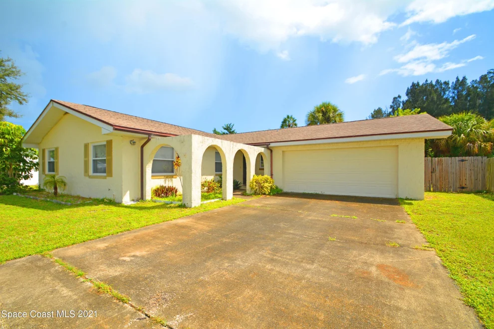 Unit for sale at 550 E Merrimac Drive, Merritt Island, FL 32952