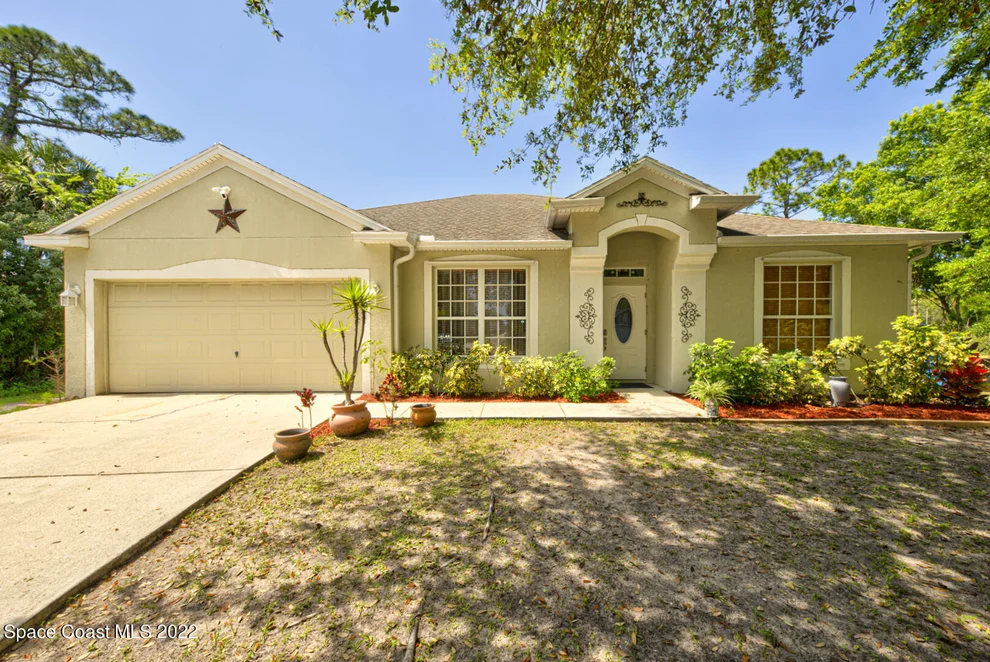 Unit for sale at 102 Delk Avenue NW, Palm Bay, FL 32907