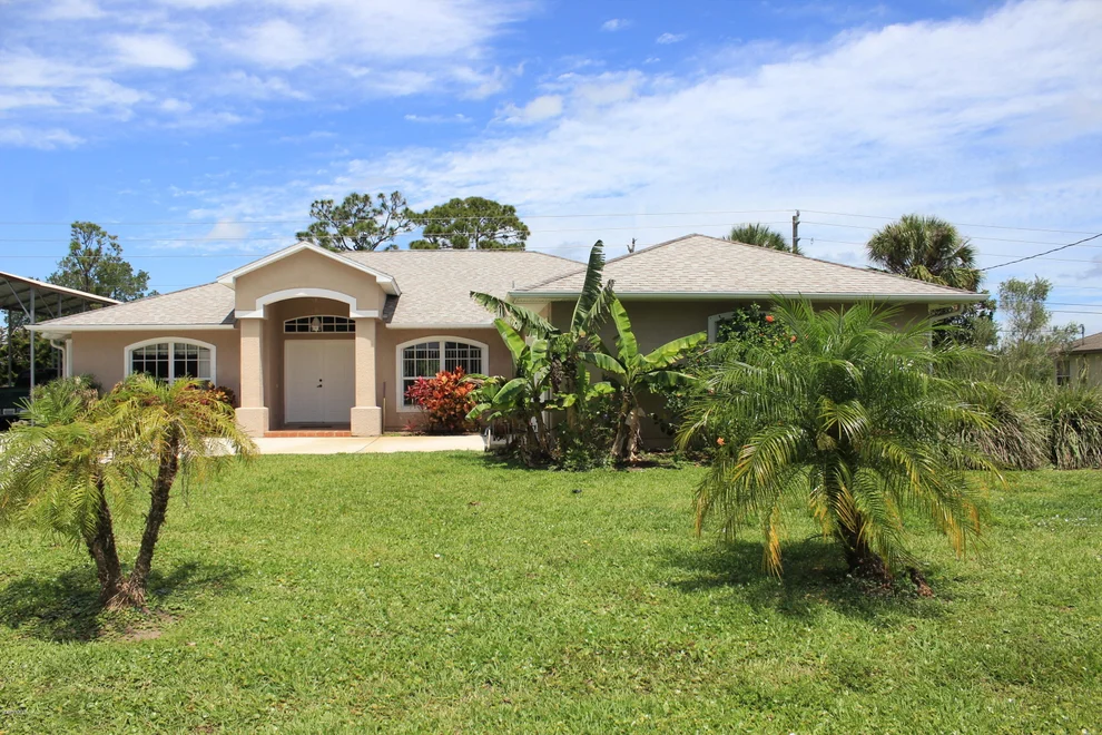 Unit for sale at 222 Main Street, Sebastian, FL 32958