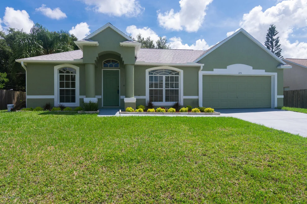 Unit for sale at 173 NE Hawthorne Lane NE, Palm Bay, FL 32907