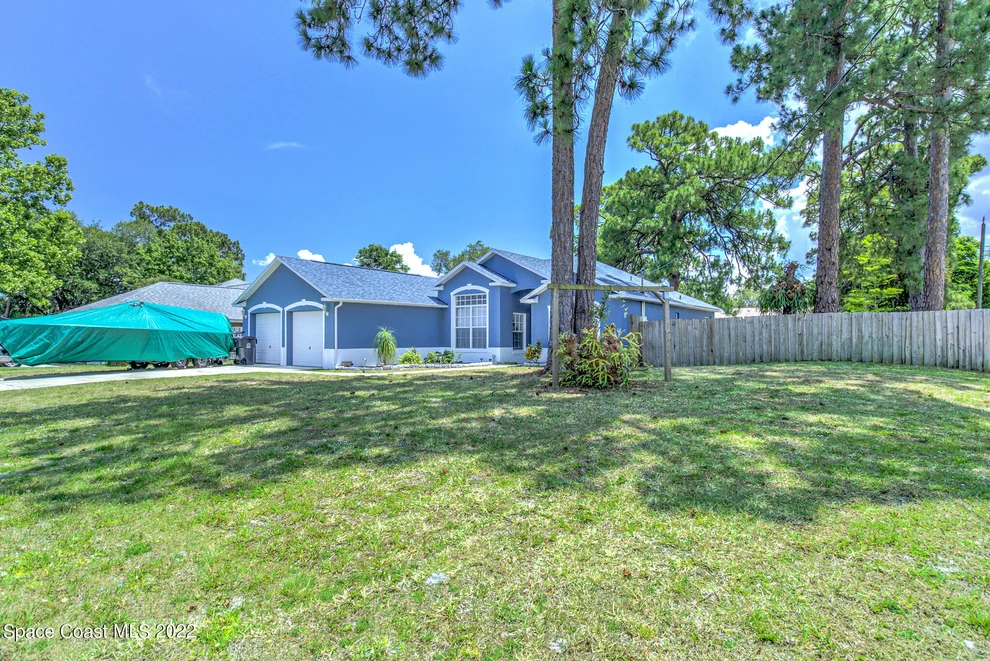 Unit for sale at 475 Oleander Place, Titusville, FL 32780