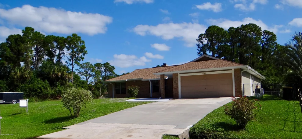 Unit for sale at 715 Seaton Road SW, Palm Bay, FL 32908