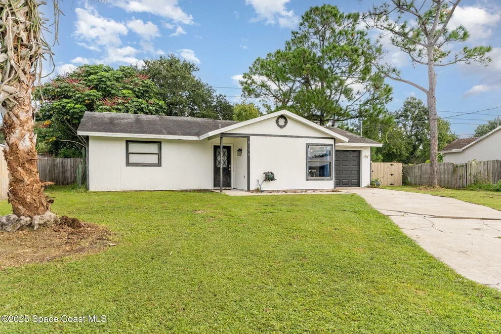 Unit for sale at 5170 Everett Street, Cocoa, FL 32927