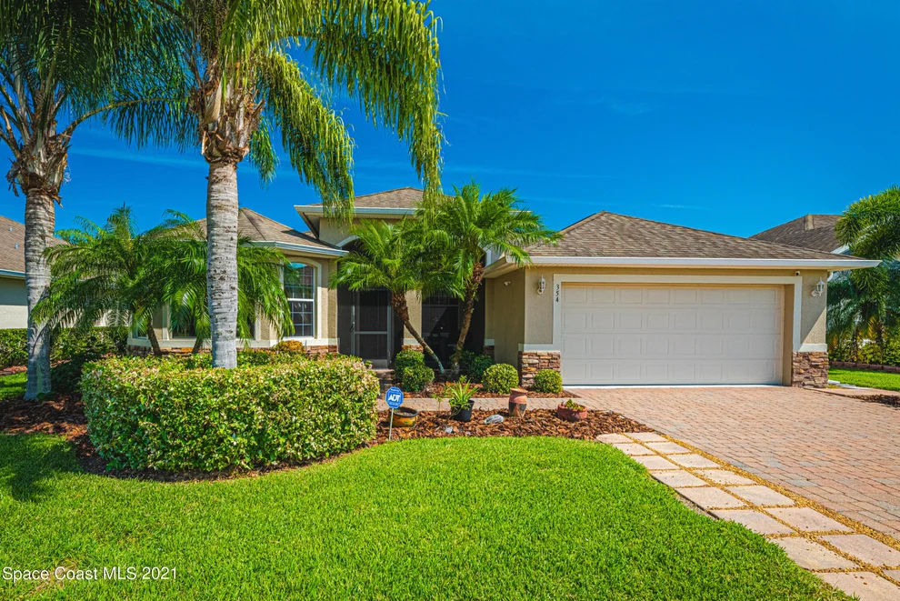 Unit for sale at 354 SE Abernathy Circle, Palm Bay, FL 32909