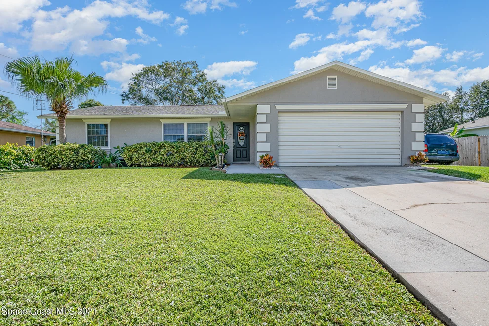 Unit for sale at 960 Beacon Street NW, Palm Bay, FL 32907