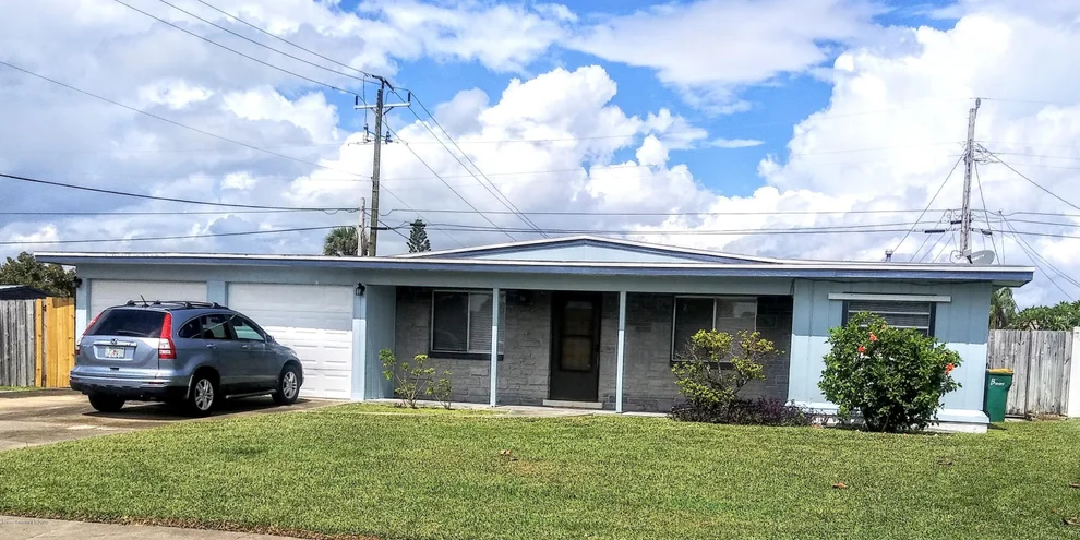 Unit for sale at 390 Needle Boulevard, Merritt Island, FL 32953