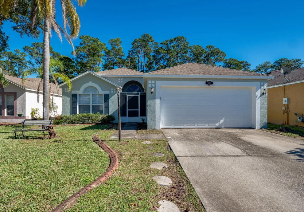 Unit for sale at 1680 Vista Lake Circle, Melbourne, FL 32904