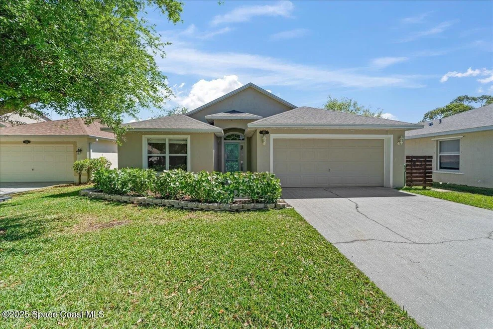 Unit for sale at 614 Sedgewood Circle, Melbourne, FL 32904
