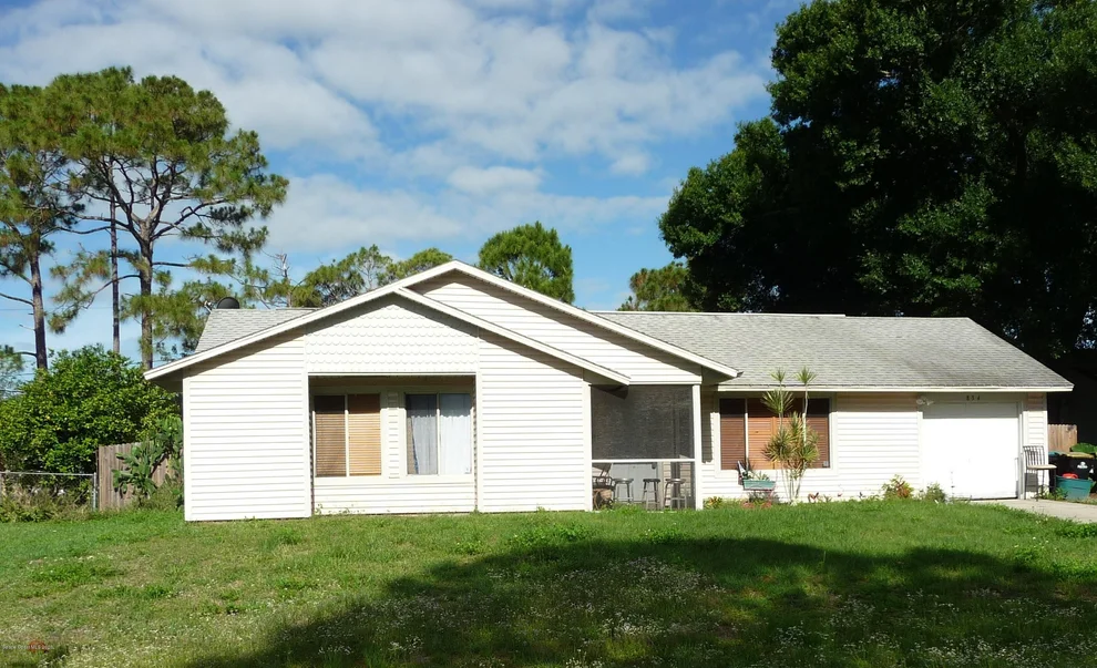 Unit for sale at 834 Glendale Avenue NW, Palm Bay, FL 32907