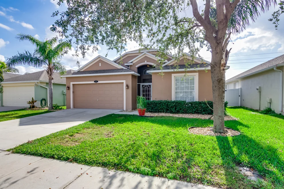 Unit for sale at 184 Sedgewood Circle, West Melbourne, FL 32904