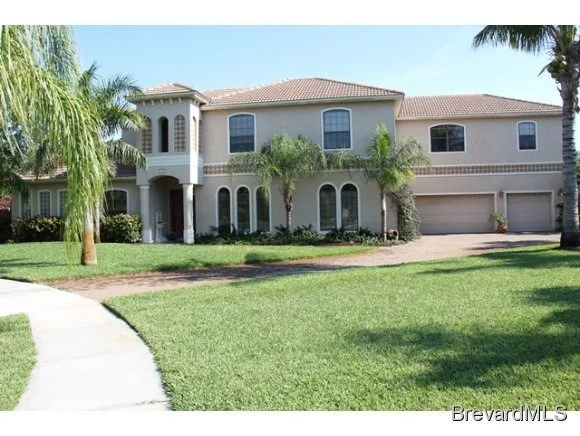 Unit for sale at 412 N Rio Casa, Indialantic, FL 32903