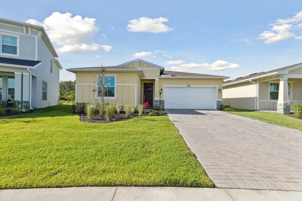 Unit for sale at 556 Veridian Circle NW, Palm Bay, FL 32907