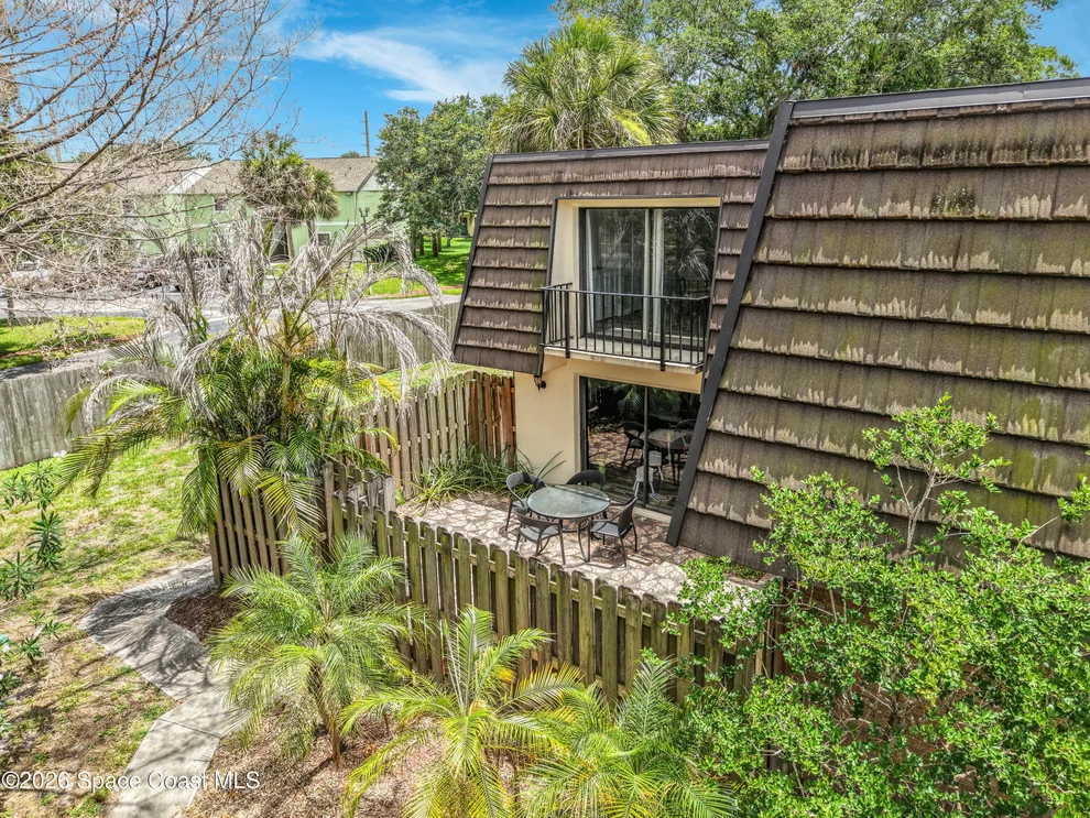 Unit for sale at 3913 Vista Oaks Circle NE, Palm Bay, FL 32905
