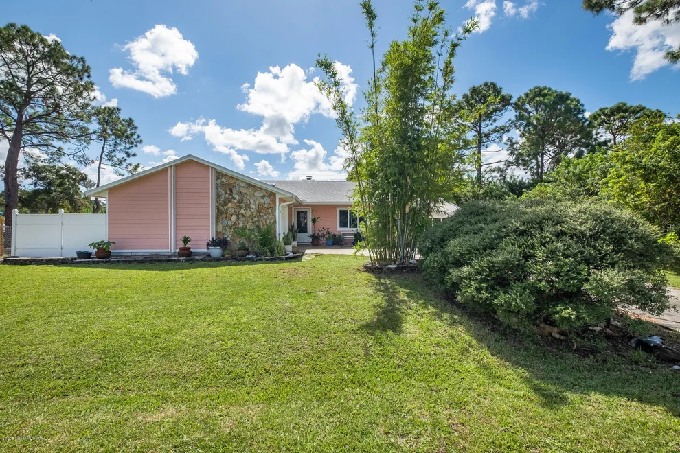 Unit for sale at 926 Coquina Street SE, Palm Bay, FL 32909