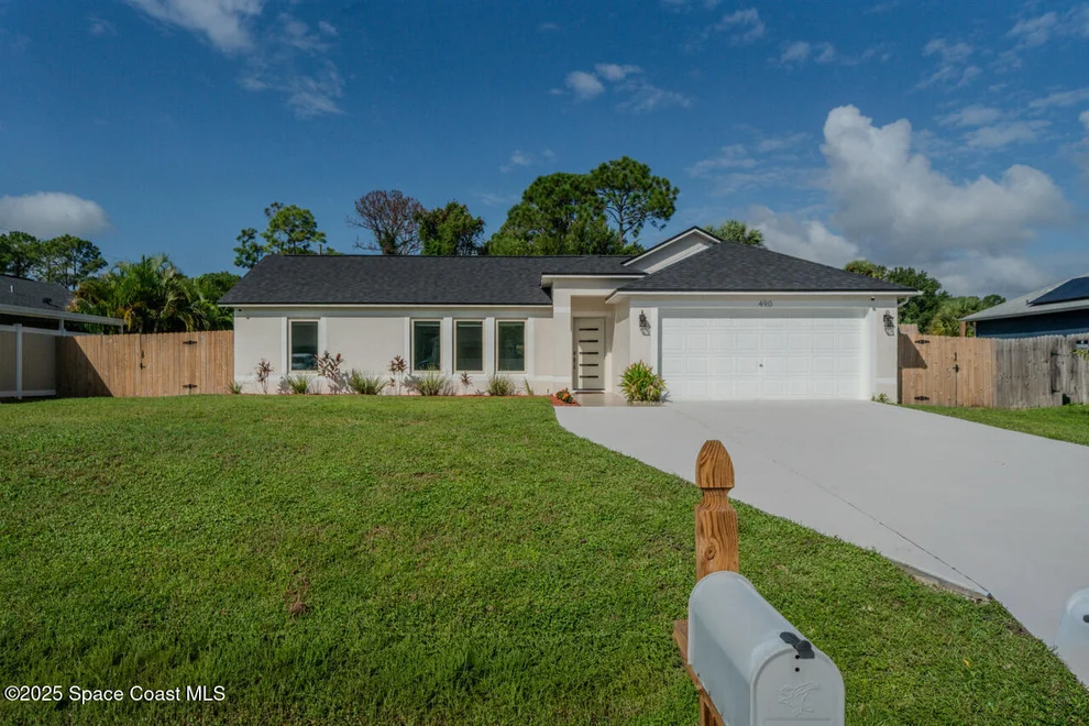 Unit for sale at 490 Tillman Avenue SW, Palm Bay, FL 32908