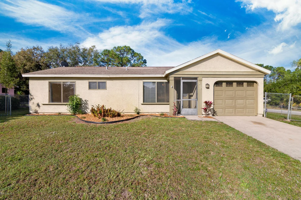 Unit for sale at 906 Husted Avenue SE, Palm Bay, FL 32909