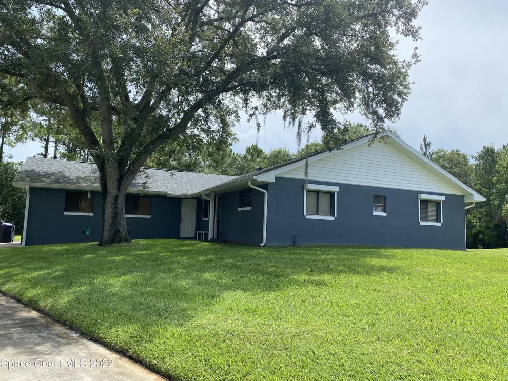 Unit for sale at 2420 E Friday Circle, Cocoa, FL 32926