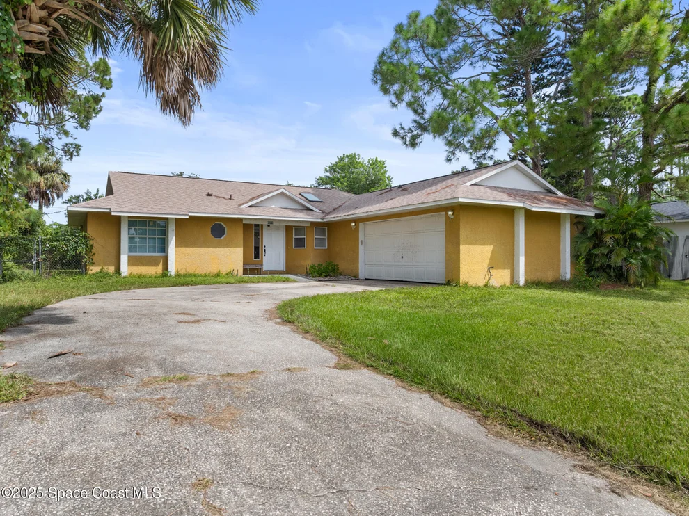 Unit for sale at 1099 Pace Drive NW, Palm Bay, FL 32907