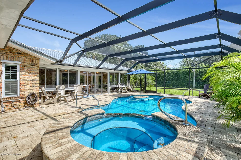 Unit for sale at 5285 Pina Vista Drive, Melbourne, FL 32934