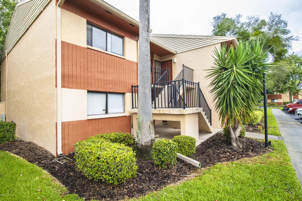 Unit for sale at 2724 Golf Lake Circle, Melbourne, FL 32935