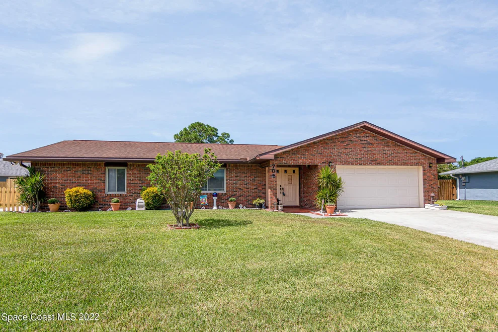 Unit for sale at 705 Antilles Road NE, Palm Bay, FL 32907
