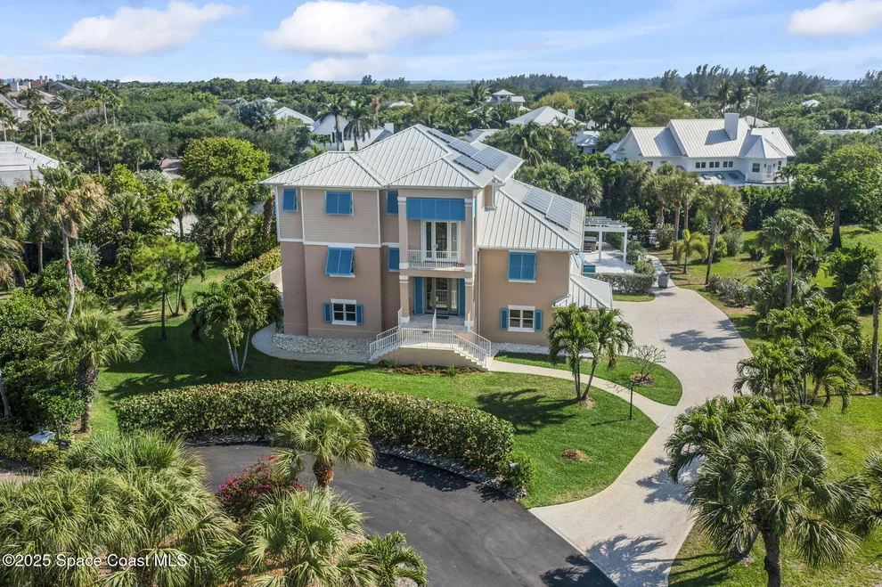Unit for sale at 2275 Genesea Lane, Vero Beach, FL 32963