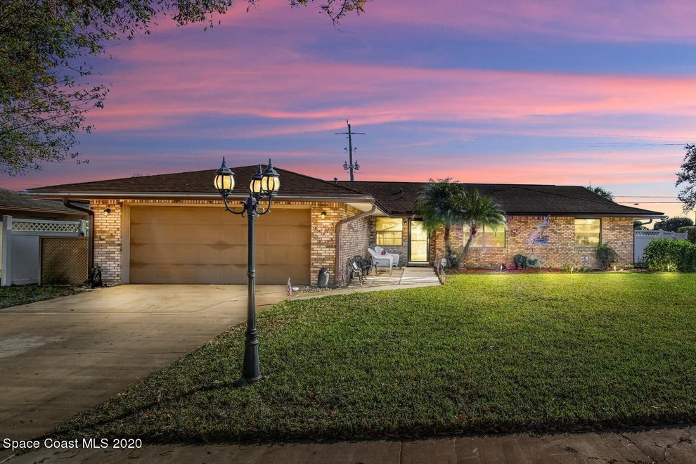Unit for sale at 2795 Woodsmill Drive, Melbourne, FL 32934
